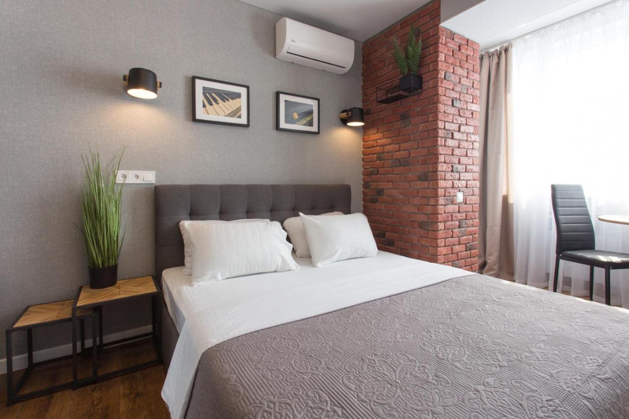 With Amazing View - Hrekivska Str. 5-2 Apartment *